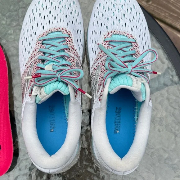 Brooks Glycerin 16 size 11 - Picture 8 of 9